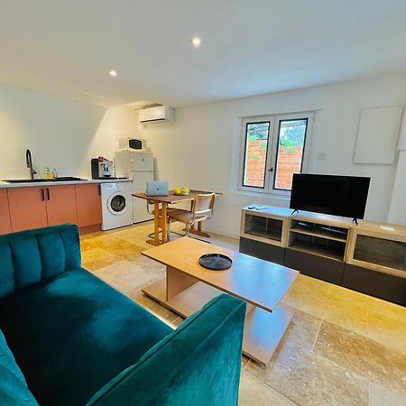 Pierrange Appartement Grillon Buitenkant foto