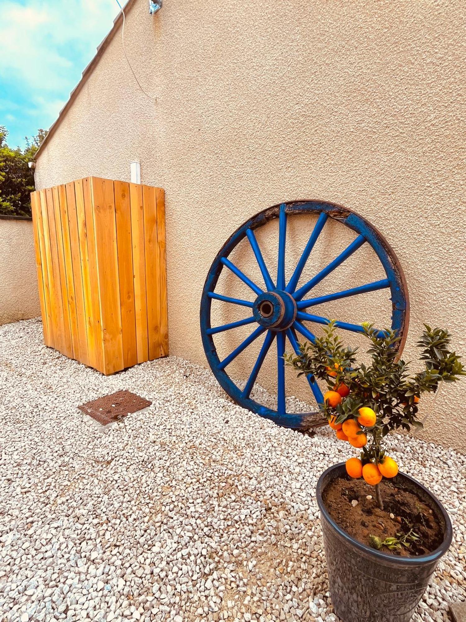 Pierrange Appartement Grillon Buitenkant foto